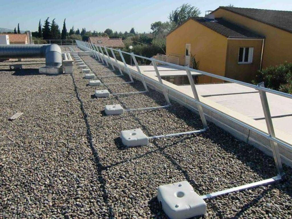 Chutes en hauteur : 5 solutions de prévention 2 Garde-corps autoportant