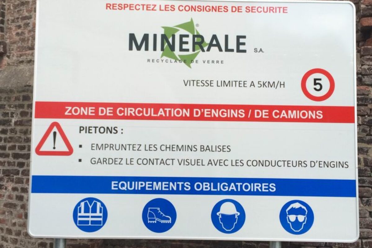 Panneau de signalisation