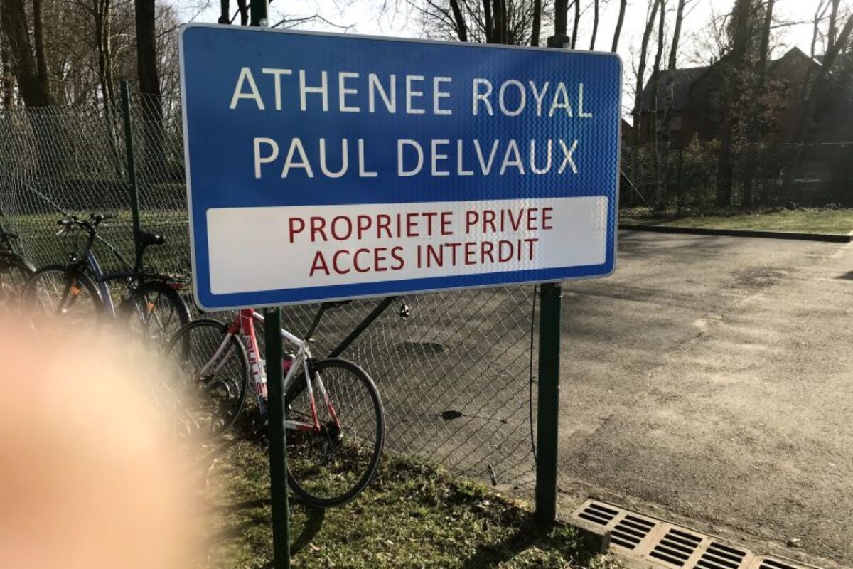 Panneau de signalisation