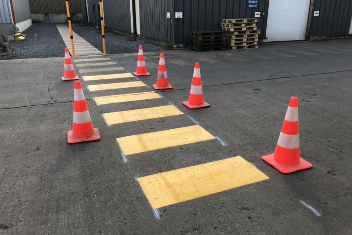 Peinture routière